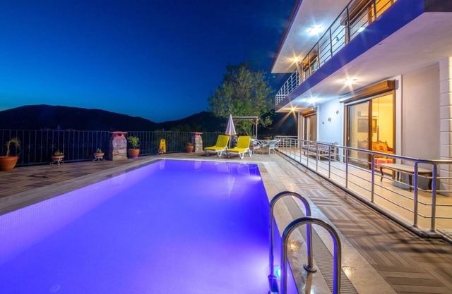 Bademli Kosk Sogut Daily Weekly Rentals
