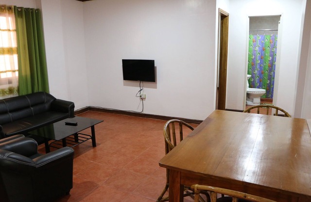 BADLADZ - One Bedroom Condo