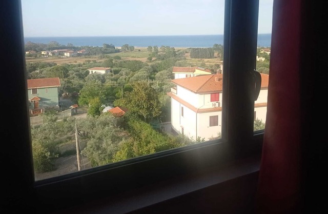 Badolato Marina apartment with terrace in a quiet area surrounded by greenery