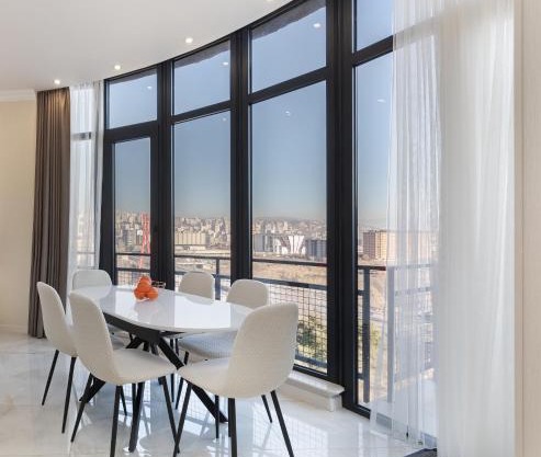 Bagebi Views - Spacious Apartment with City Views