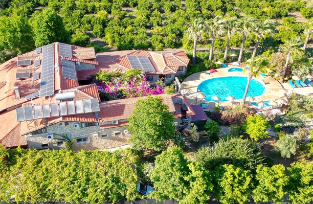 Bahaus Resort