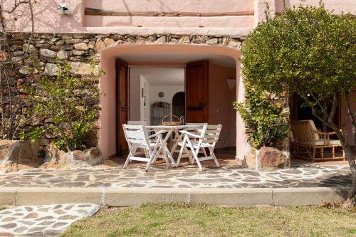 Baia Caddinas Homes by Wonderful Italy
