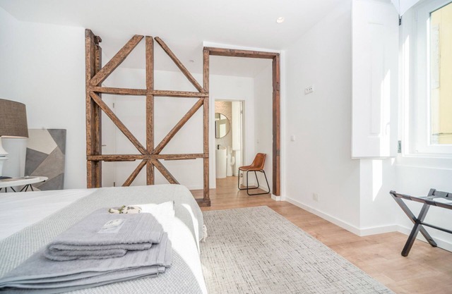 Bairro House Lisbon Charming Suites