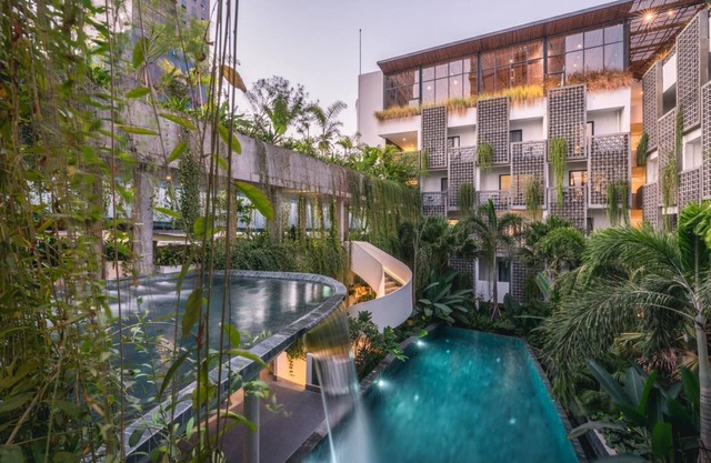 Baitong Hotel & Resort