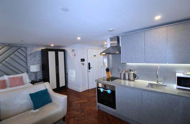 Baker Street Apartments by Viridian Apartments