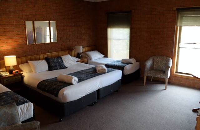 Bakery Hill Motel