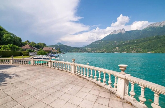 Balcon sur le lac, charmant T3 avec vue spectaculaire