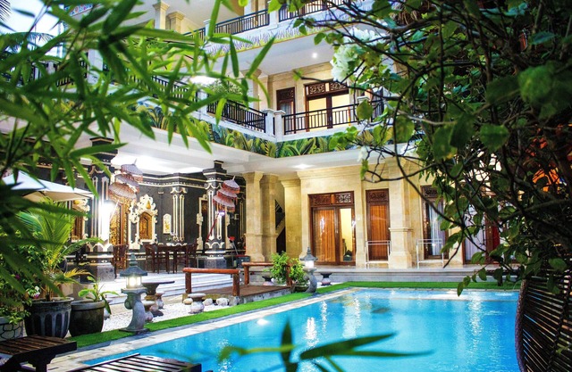 Bali 85 Beach Inn