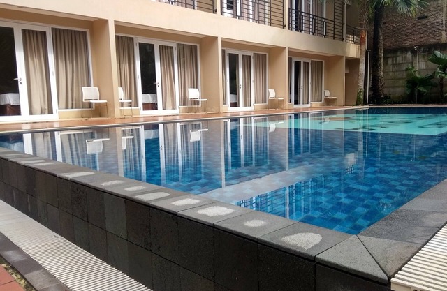 Bali de Anyer Hotel & Restaurant