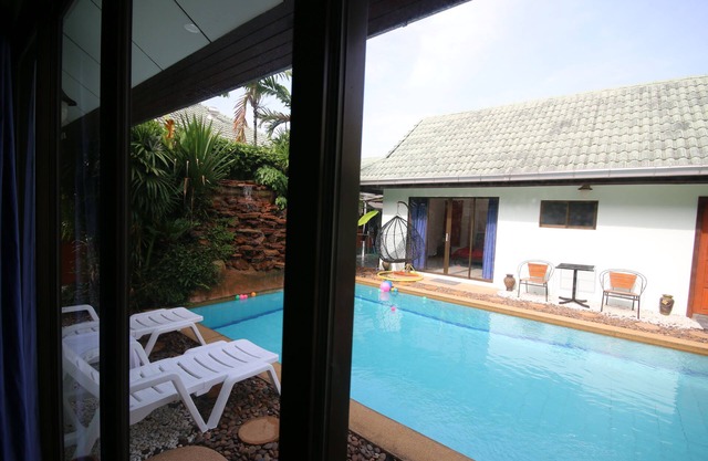 Bali Tropicana Pool Villa