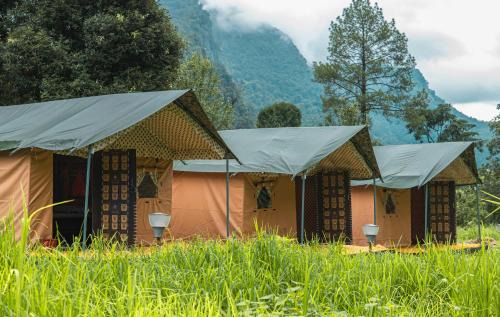 Balkhila bank cafe and camping