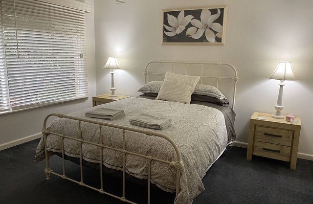 Ballarat Central - Waller House -WIFI & Netflix