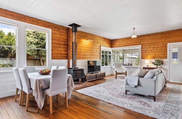 Balmoral Cottage A Kingston Beach Escape
