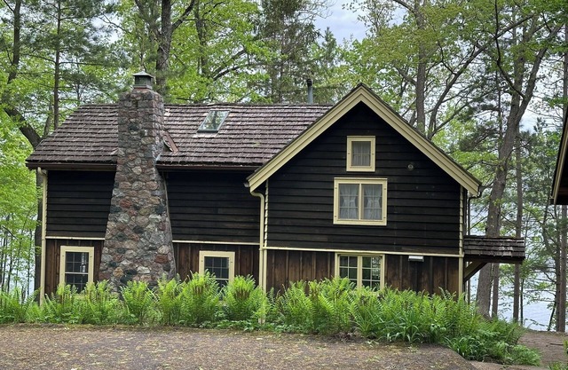 Balsam Lake Timeless Howards Fern Hill Cabin