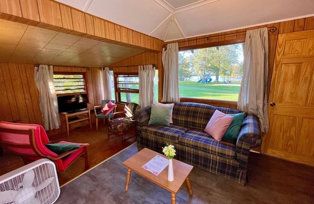 Balsam Lake Villa Cottages: 3-Bedroom Cottage #4