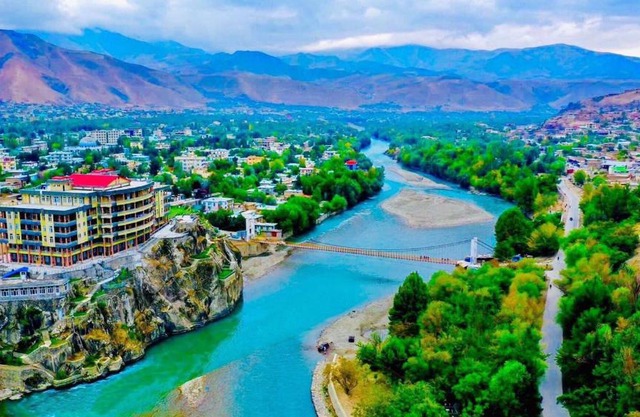 Bam-e Dunya Hotel in Badakhshan
