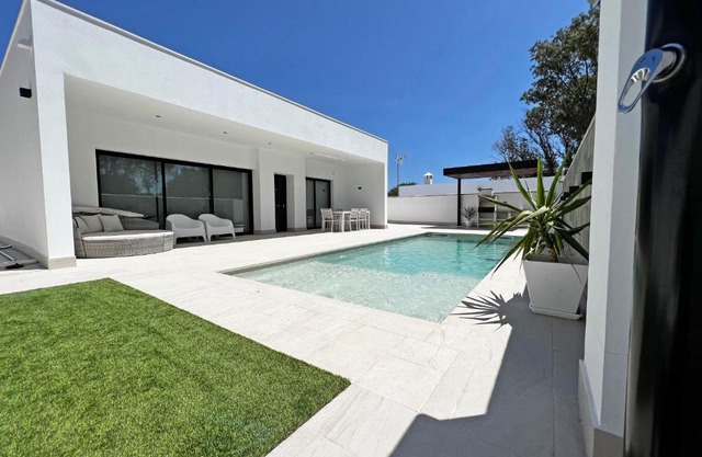 BAMBÚ SUP · Casa rural en Vejer con piscina privada