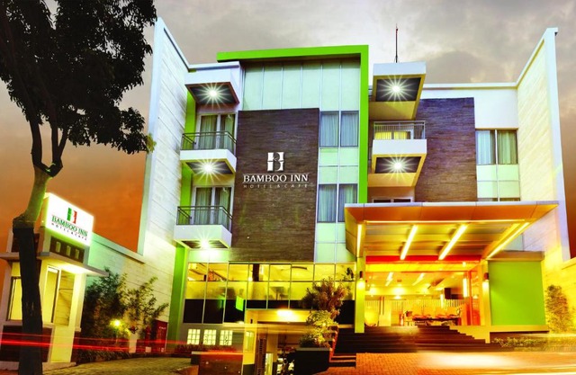 BAMBOO INN HOTEL & CAFE