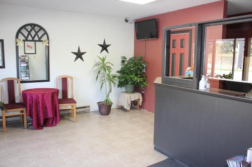 Bancroft Inn & Suites