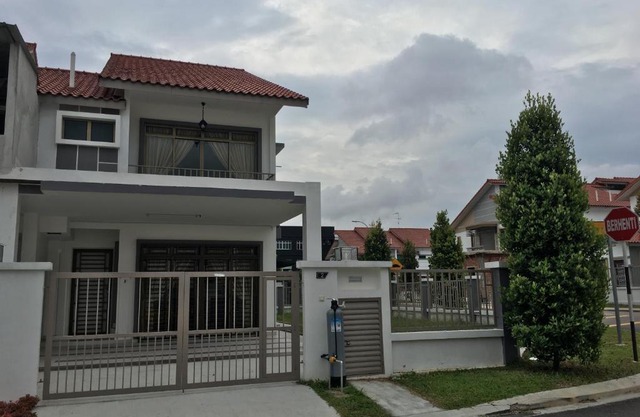 Bandar Dato Onn P15 Homestay
