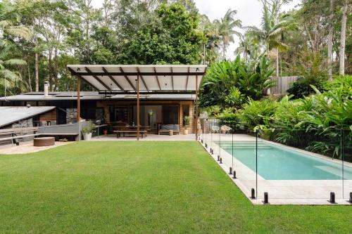 Bangalow Oasis - Artisan home