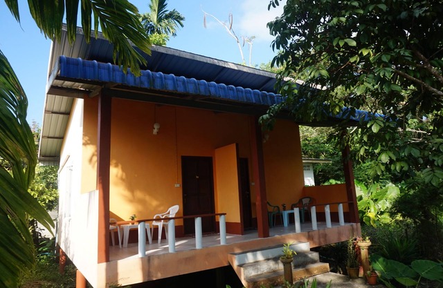 Bangsak Hut