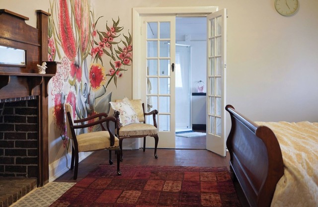 Bank-sia Accommodation