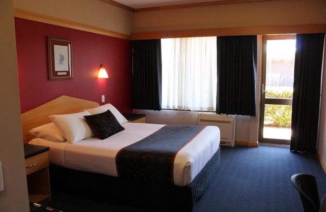 Banksia Motel