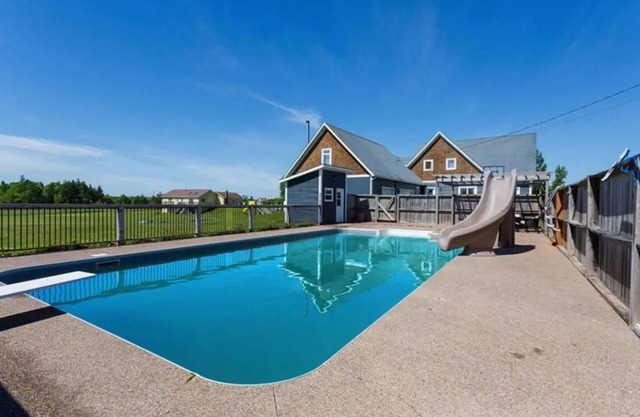 Barachois Beach family retreat - Tourism PEI license # 1201211