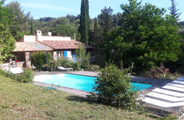 baraveou home in nature