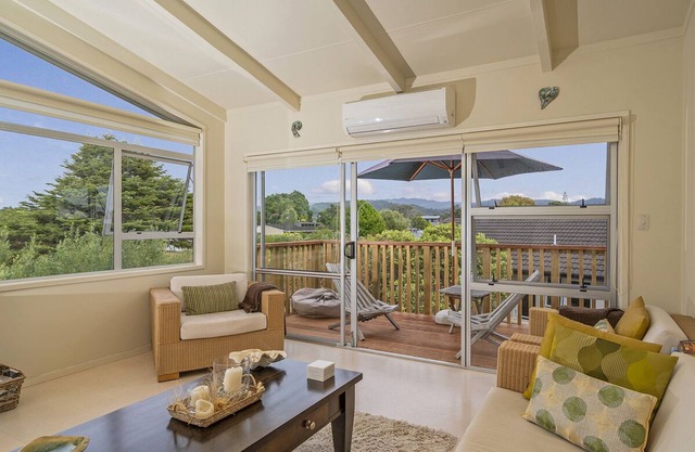 Barefoot Boulevard - Pauanui Holiday Home