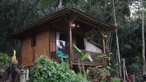 BARENG BUNGALOWs