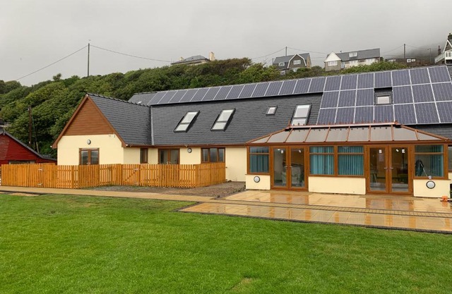 Barmouth Beach Club
