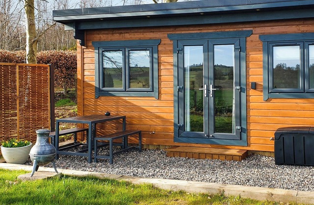 Barn Owl Cabin - UK45401