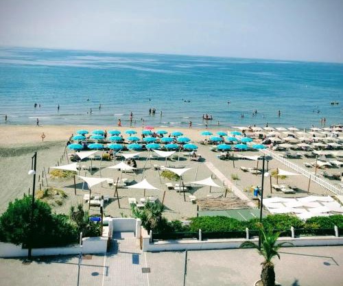 Baron Beach Hotel