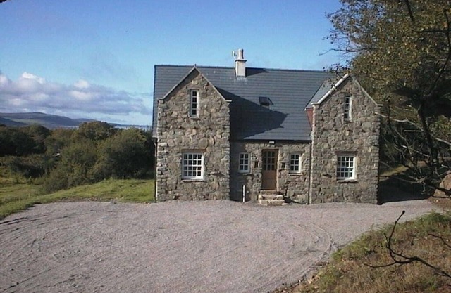 Barr na Criche Cottage