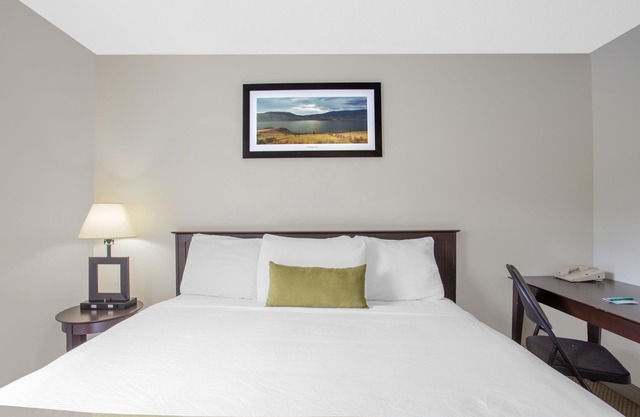 Barriere Motor Inn