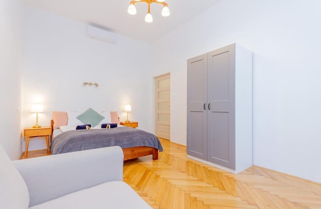 Bartók Boulevard Apartment by NW