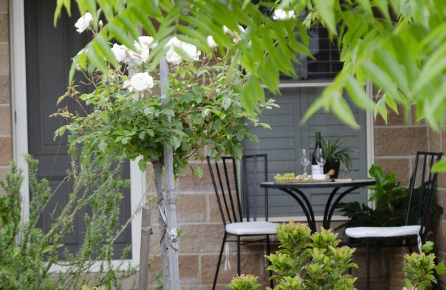 Bartlett's Corner | Private Peaceful Studio