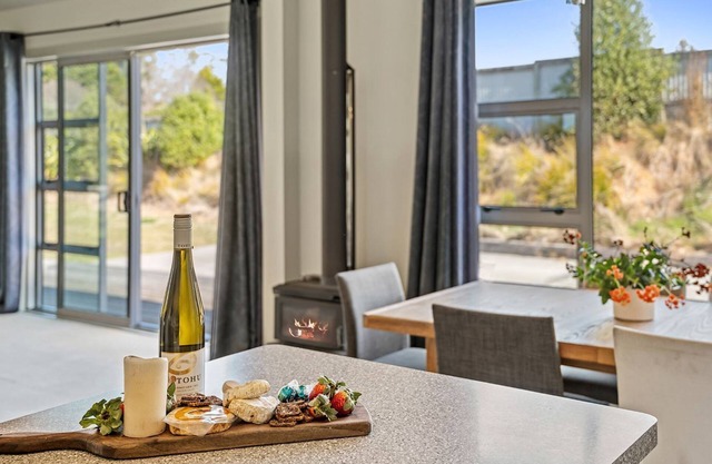 Base: 2 Extra: $30 1/154 Mapara Road, Taupo