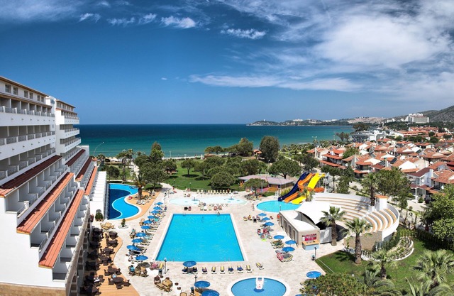 Batihan Beach Resort & Spa