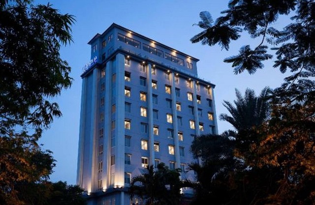 Batiqa Hotel Darmo - Surabaya