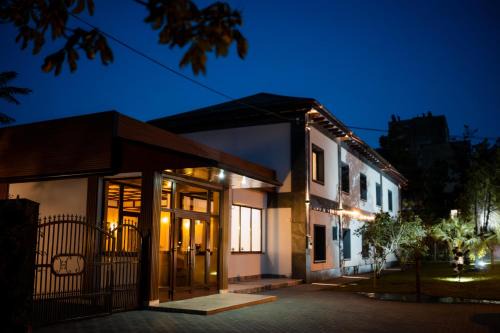 BAVA Hotel