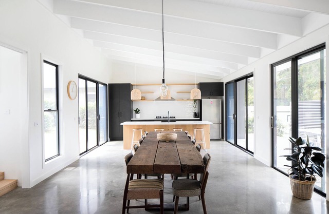 Bawley Beach House, Short Walk to the Beach