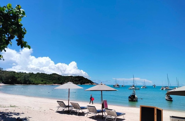 Bay Beach Resort