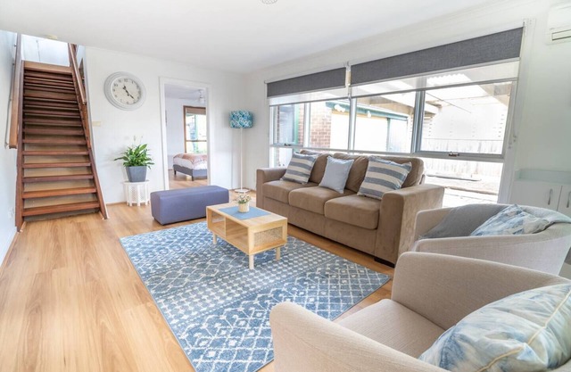 Bay Beauty Clifton Springs Family Hideaway