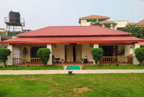 Bay Leaf Resort