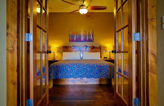 Baycrest Lodge
