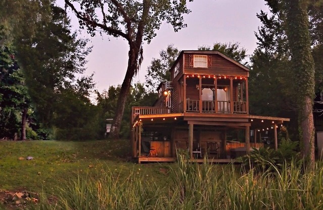 Bungalow Bayou Breeze