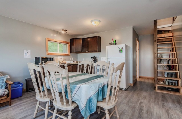 Bayshore Cottages: The Hukilau